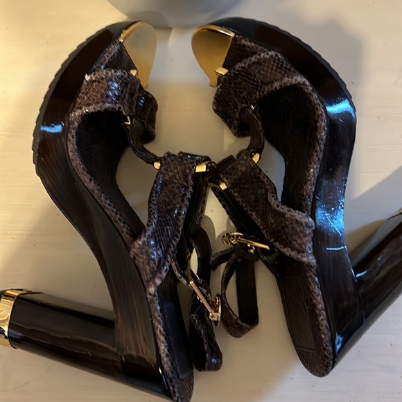 TORY BURCH SNAKESKIN CHUNKY HEELS SZ 8.5M - Picture 8 of 13